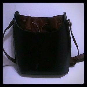 Genesis 7000 Leather satchel bag